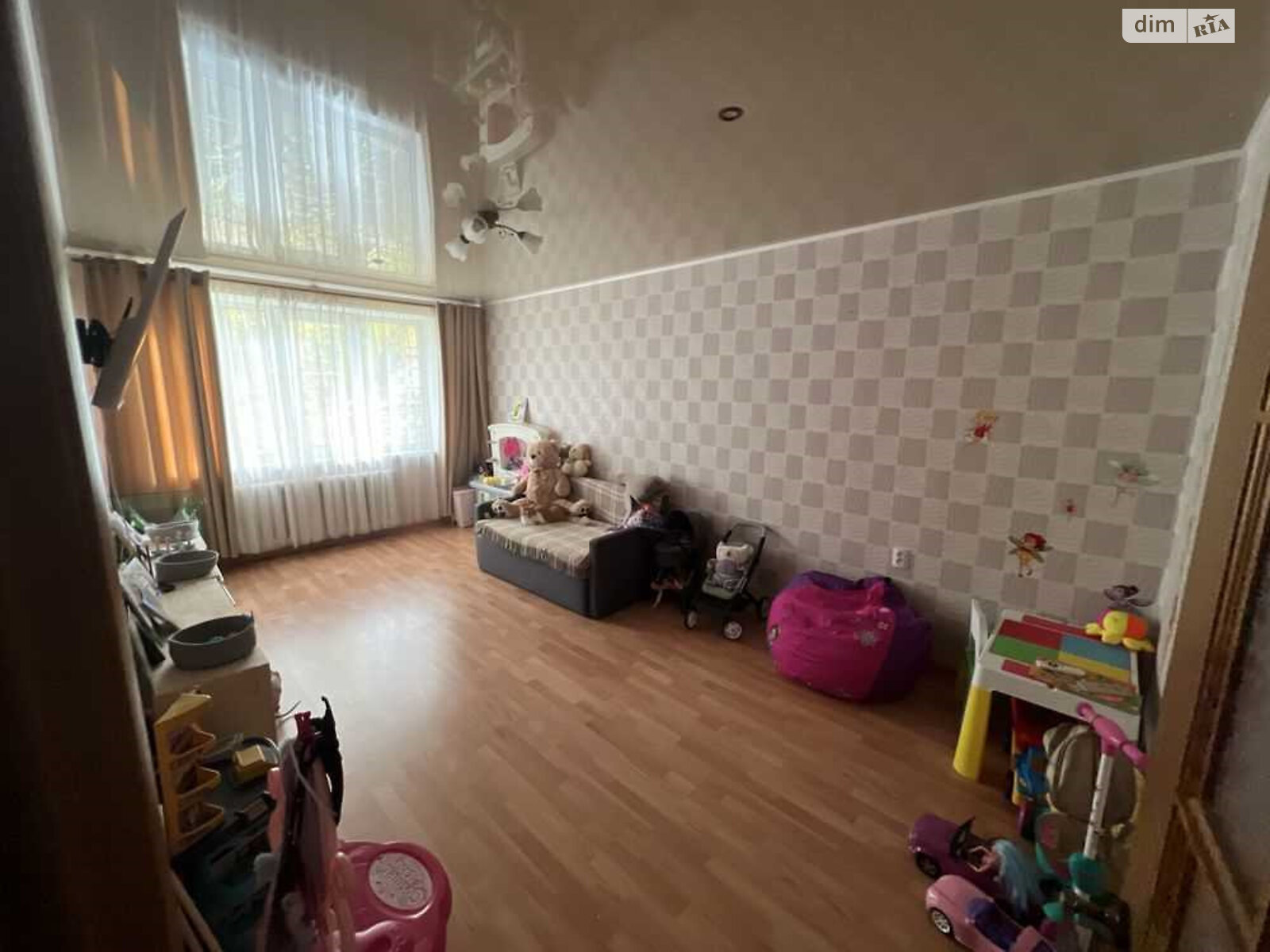 Продажа трехкомнатной квартиры в Полтаве, на ул. Мазепы Ивана, район Алмазный фото 1 Продажа трехкомнатной квартиры в Полтаве, на ул. Мазепы Ивана, район Алмазный фото 1