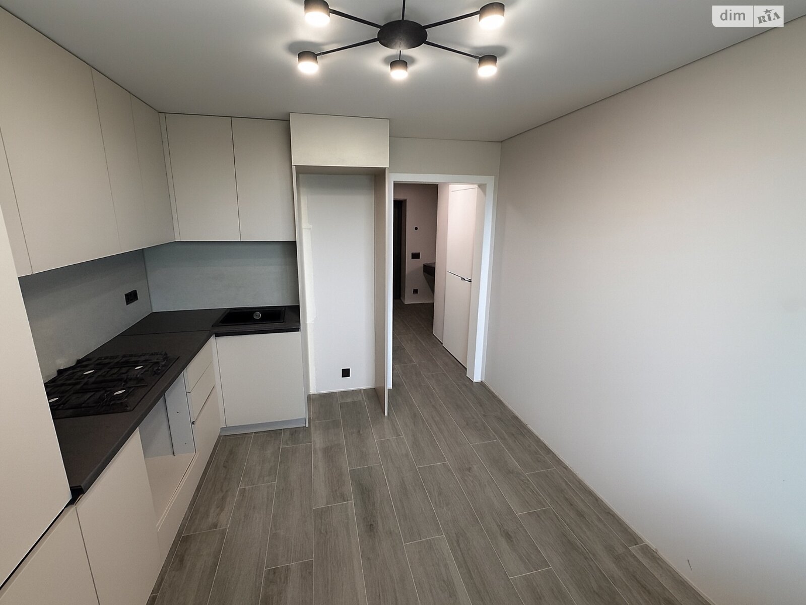 Продажа однокомнатной квартиры в Полтаве, на ул. Великотырновская 4А, район Алмазный фото 1