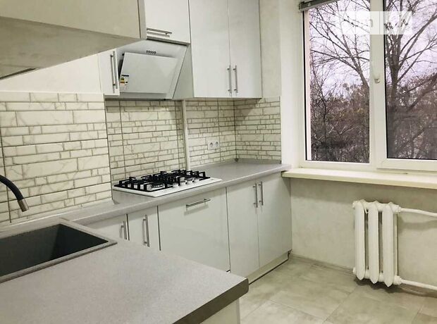 Продажа двухкомнатной квартиры в Полтаве, на ул. Юрия Кондратюка, район Алмазный фото 1 Продажа двухкомнатной квартиры в Полтаве, на ул. Юрия Кондратюка, район Алмазный фото 1