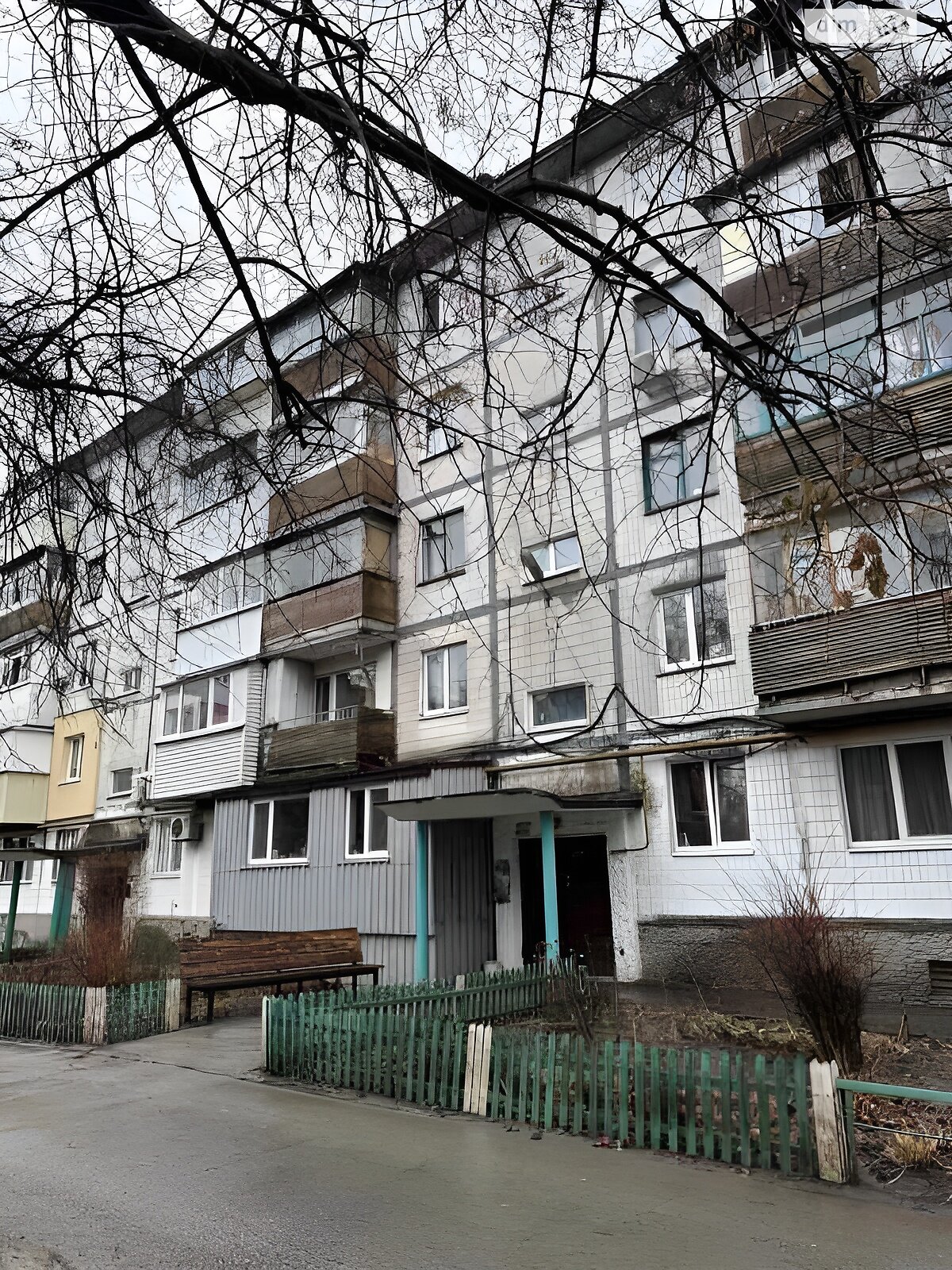 Продаж трикімнатної квартири в Полтаві, на вул. Юрія Кондратюка 5, кв. 3, район Алмазний фото 1