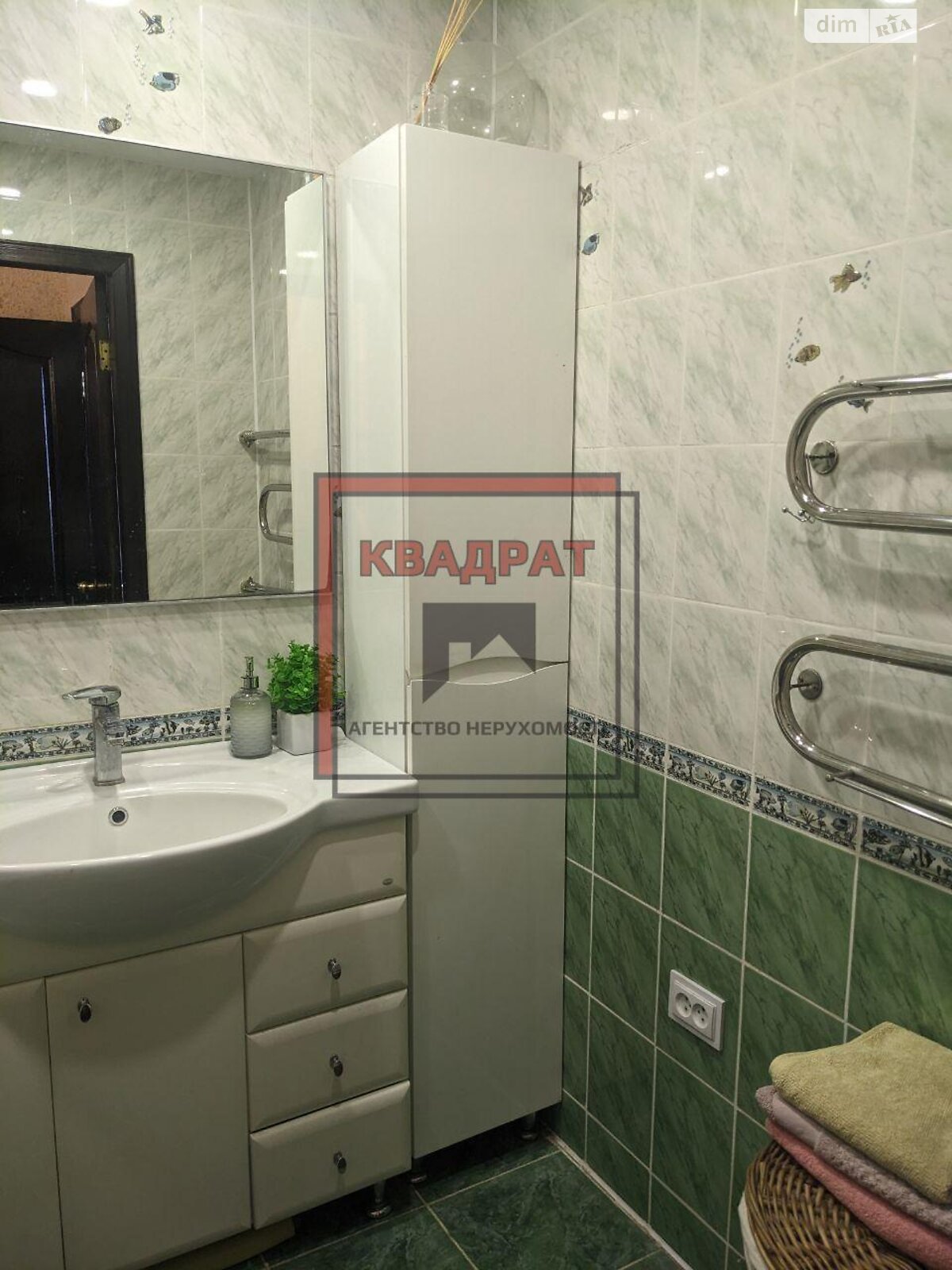 Продажа трехкомнатной квартиры в Полтаве, на пер. Кустарный, район Шевченковский (Октябрьский) фото 1 Продажа трехкомнатной квартиры в Полтаве, на пер. Кустарный, район Шевченковский (Октябрьский) фото 1