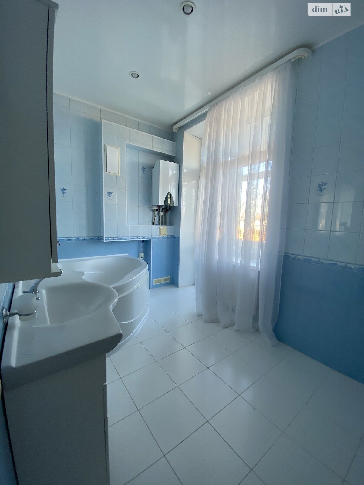 Продаж чотирикімнатної квартири в Полтаві, на вул. Петра Юрченка 21/9, район Авіамістечко фото 1 Продаж чотирикімнатної квартири в Полтаві, на вул. Петра Юрченка 21/9, район Авіамістечко фото 1