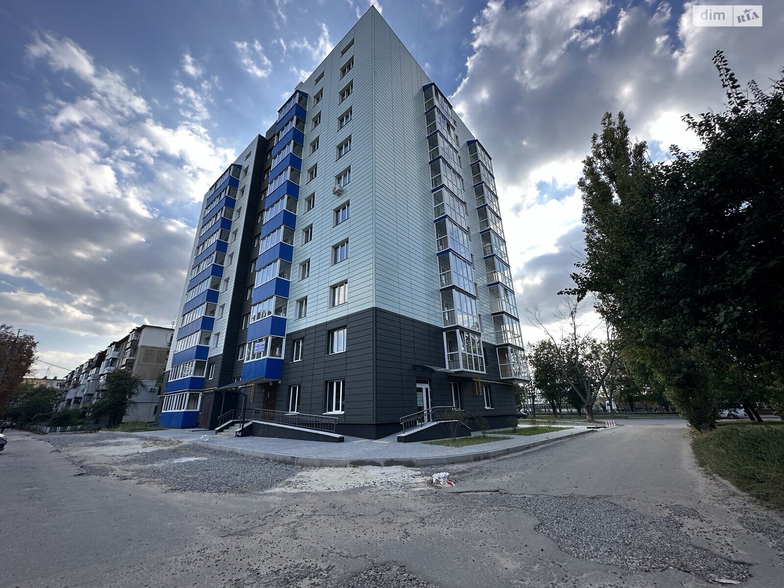 Продаж трикімнатної квартири в Полтаві, на вул. Великотирнівська 4А, район Автовокзал фото 1