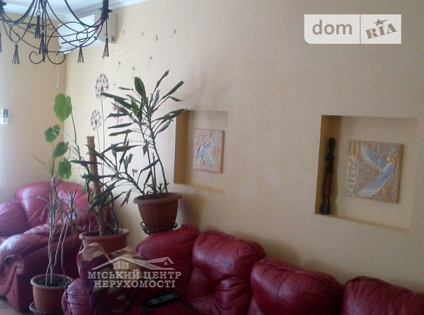 Продаж квартири, 3 кім., Полтава, р‑н. Автовокзал, Великотирнівська вулиця Продаж квартири, 3 кім., Полтава, р‑н. Автовокзал, Великотирнівська вулиця