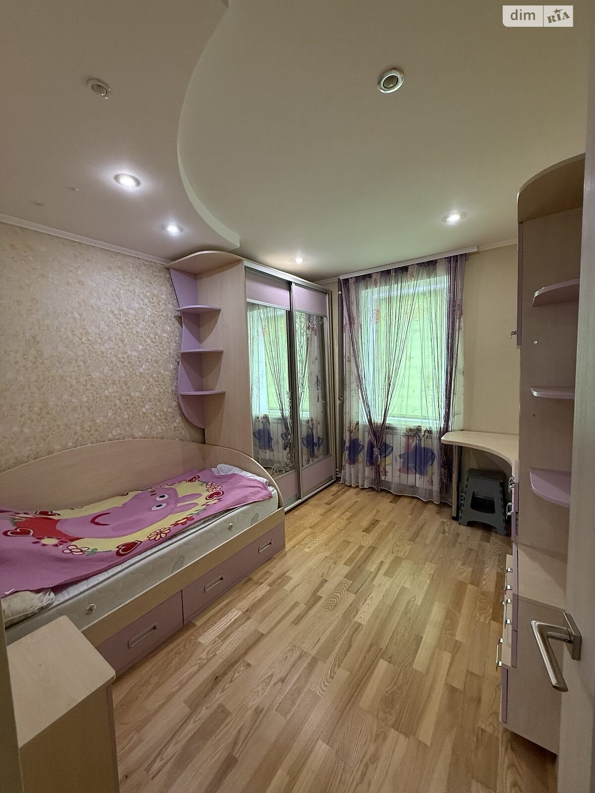 Продаж трикімнатної квартири в Полтаві, на вул. Андрієвського Віктора, район Боженка фото 1 Продаж трикімнатної квартири в Полтаві, на вул. Андрієвського Віктора, район Боженка фото 1