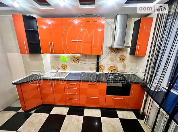 Продажа трехкомнатной квартиры в Полтаве, на ул. Полюсная, район Боженка фото 1 Продажа трехкомнатной квартиры в Полтаве, на ул. Полюсная, район Боженка фото 1