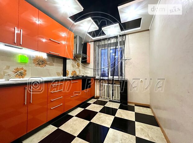 Продажа трехкомнатной квартиры в Полтаве, на ул. Полюсная, район Боженка фото 1