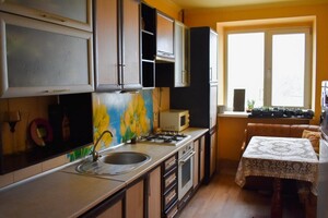 Продажа двухкомнатной квартиры в Полтаве, на Геннадия Биличенко 29б район Боженка фото 2