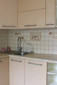 Продаж трикімнатної квартири в Полтаві, на вул. Кучеренка, район Браїлки фото 2
