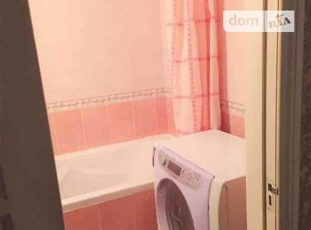 Продажа трехкомнатной квартиры в Полтаве, на бул. Нестерова район Браилки фото 1 Продажа трехкомнатной квартиры в Полтаве, на бул. Нестерова район Браилки фото 1
