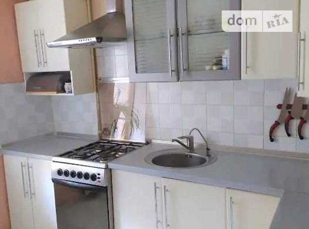 Продажа трехкомнатной квартиры в Полтаве, на бул. Нестерова район Браилки фото 1 Продажа трехкомнатной квартиры в Полтаве, на бул. Нестерова район Браилки фото 1