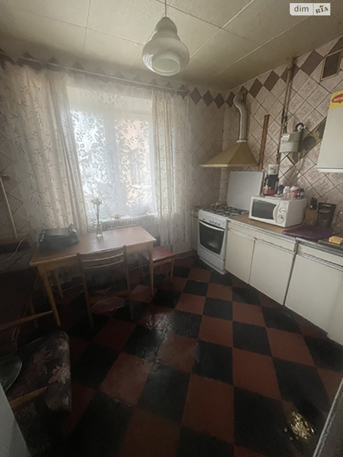 Продажа четырехкомнатной квартиры в Полтаве, на ул. Матросова, район Фурманова фото 1
