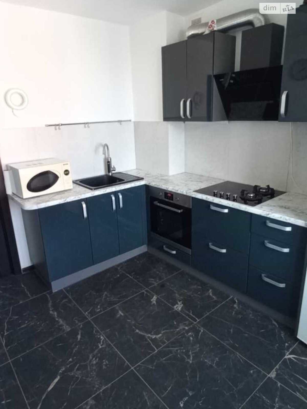 Продажа трехкомнатной квартиры в Полтаве, на ул. Гожулянская, район Киевский фото 1 Продажа трехкомнатной квартиры в Полтаве, на ул. Гожулянская, район Киевский фото 1