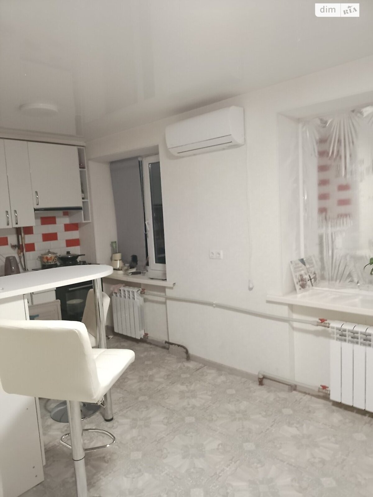 Продаж трикімнатної квартири в Полтаві, на вул. Юліана Матвійчука 116, район Київський фото 1 Продаж трикімнатної квартири в Полтаві, на вул. Юліана Матвійчука 116, район Київський фото 1