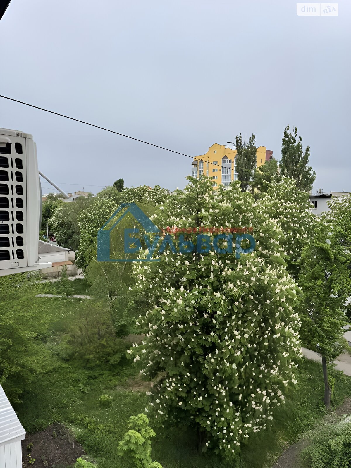 Продажа трехкомнатной квартиры в Полтаве, на ул. Юлиана Матвийчука, район Киевский фото 1 Продажа трехкомнатной квартиры в Полтаве, на ул. Юлиана Матвийчука, район Киевский фото 1