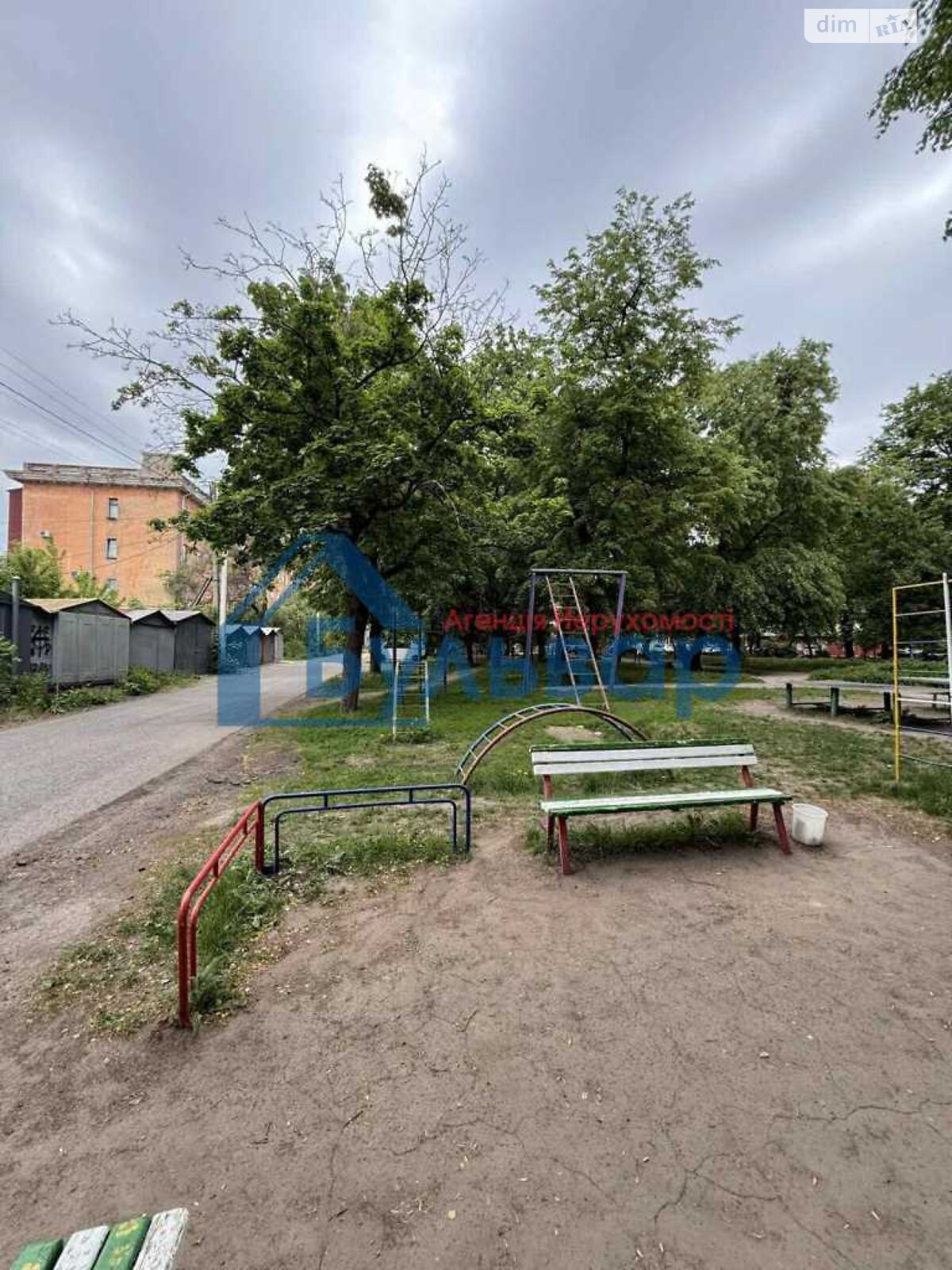 Продажа двухкомнатной квартиры в Полтаве, на ул. Юлиана Матвийчука, район Киевский фото 1 Продажа двухкомнатной квартиры в Полтаве, на ул. Юлиана Матвийчука, район Киевский фото 1