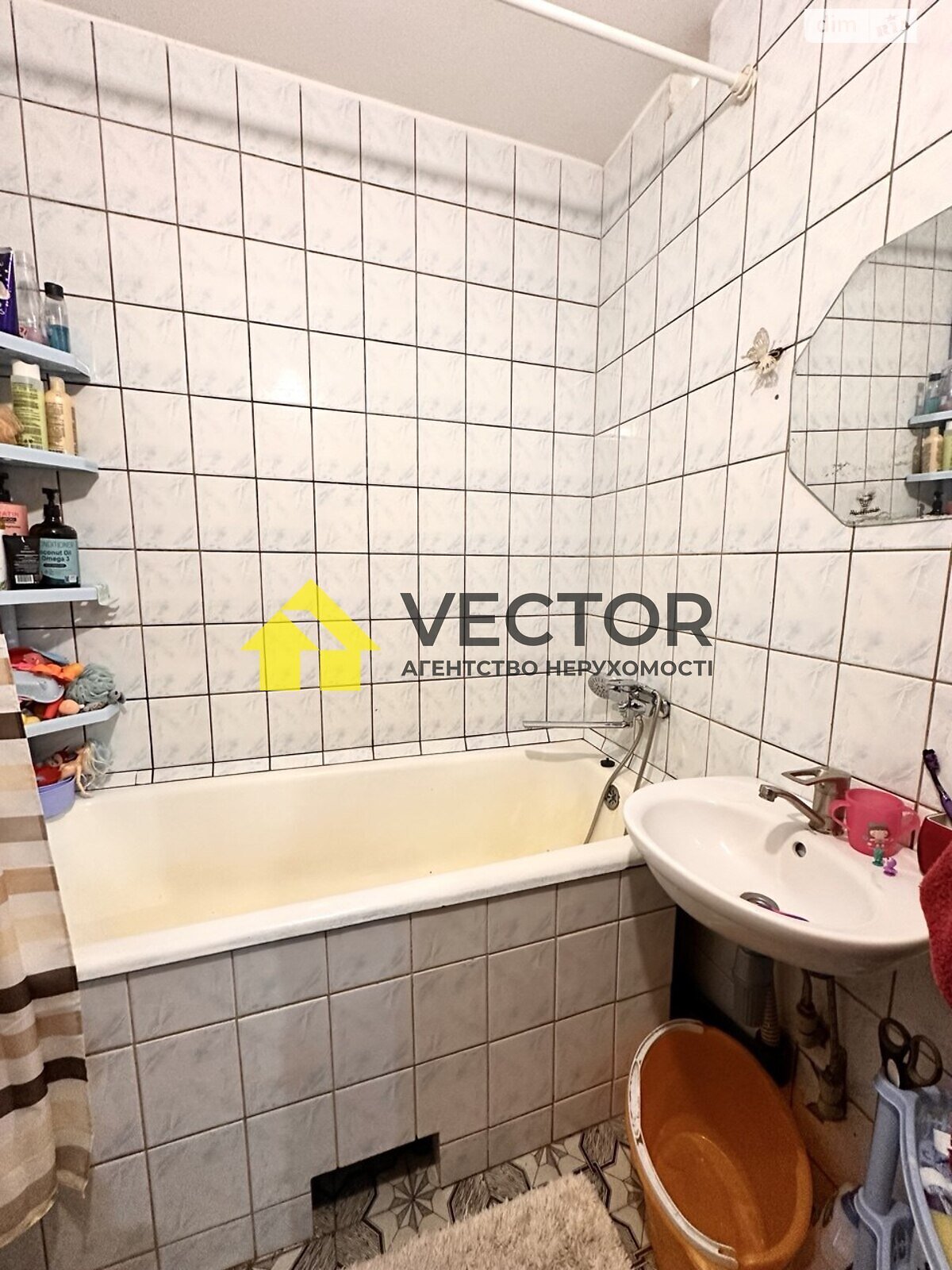 Продаж трикімнатної квартири в Полтаві, на пров. Заячий, район Київський фото 1 Продаж трикімнатної квартири в Полтаві, на пров. Заячий, район Київський фото 1