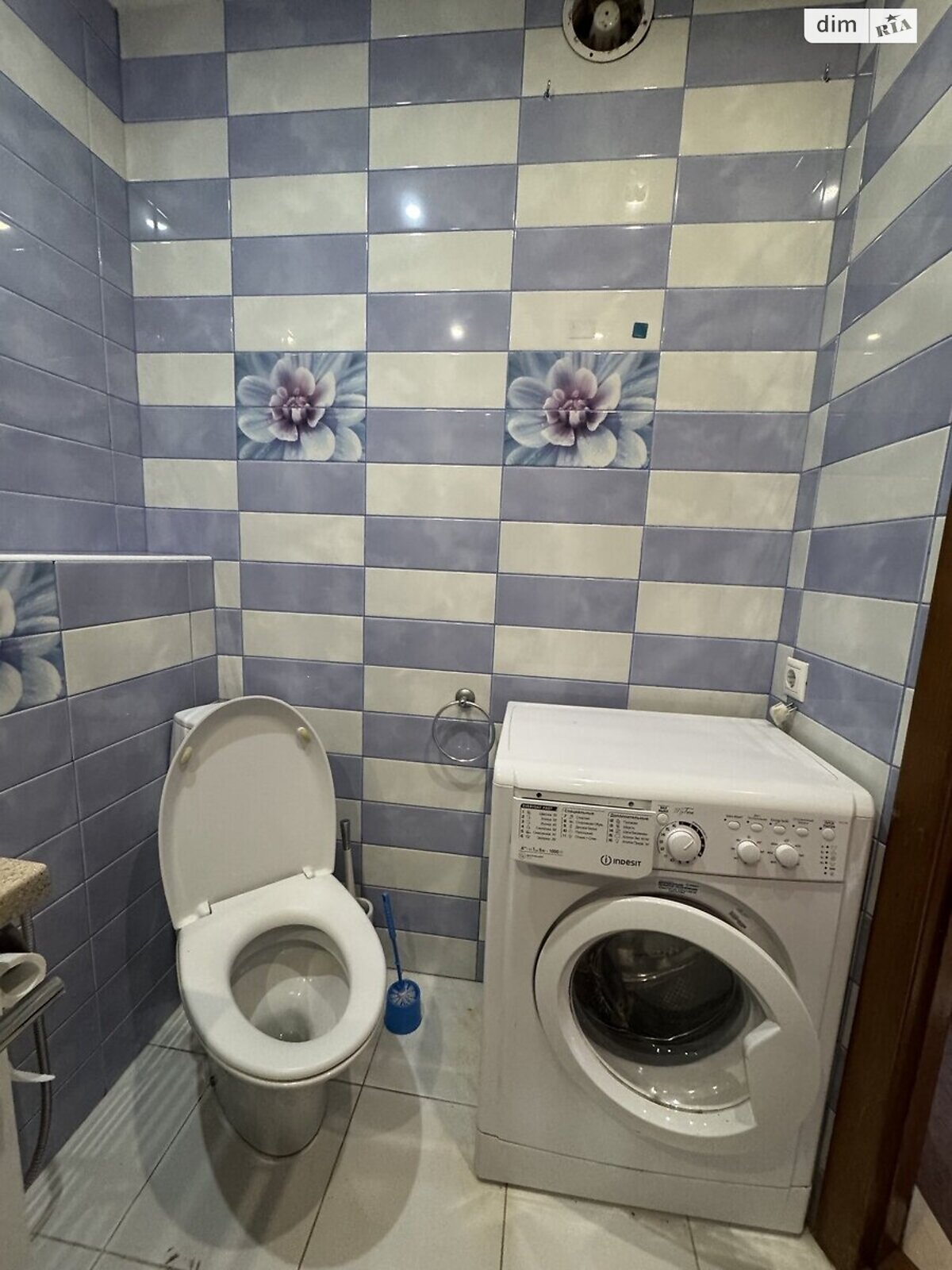 Продаж трикімнатної квартири в Полтаві, на Зінківська 10, район Київський фото 1 Продаж трикімнатної квартири в Полтаві, на Зінківська 10, район Київський фото 1