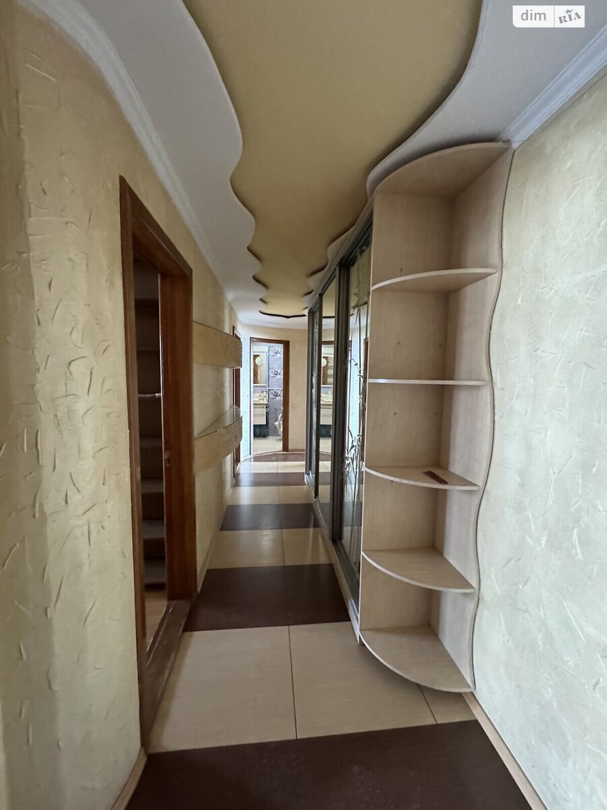 Продаж трикімнатної квартири в Полтаві, на Зінківська 10, район Київський фото 1 Продаж трикімнатної квартири в Полтаві, на Зінківська 10, район Київський фото 1