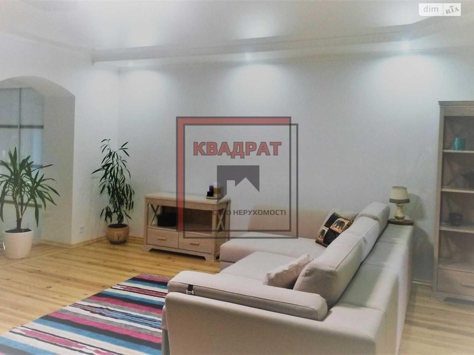 Продажа трехкомнатной квартиры в Полтаве, на Центр, район Киевский фото 1 Продажа трехкомнатной квартиры в Полтаве, на Центр, район Киевский фото 1