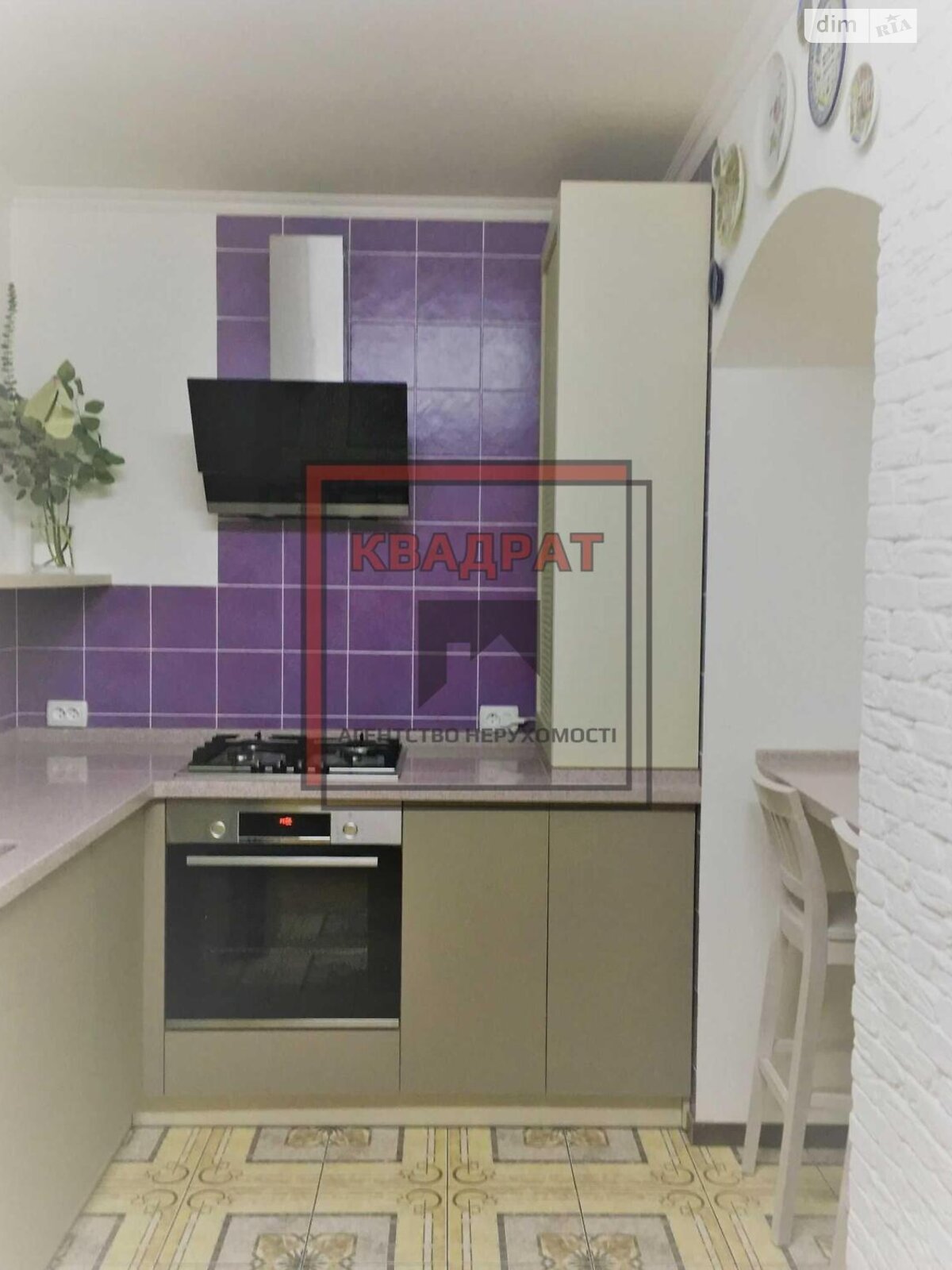 Продажа трехкомнатной квартиры в Полтаве, на Центр, район Киевский фото 1 Продажа трехкомнатной квартиры в Полтаве, на Центр, район Киевский фото 1