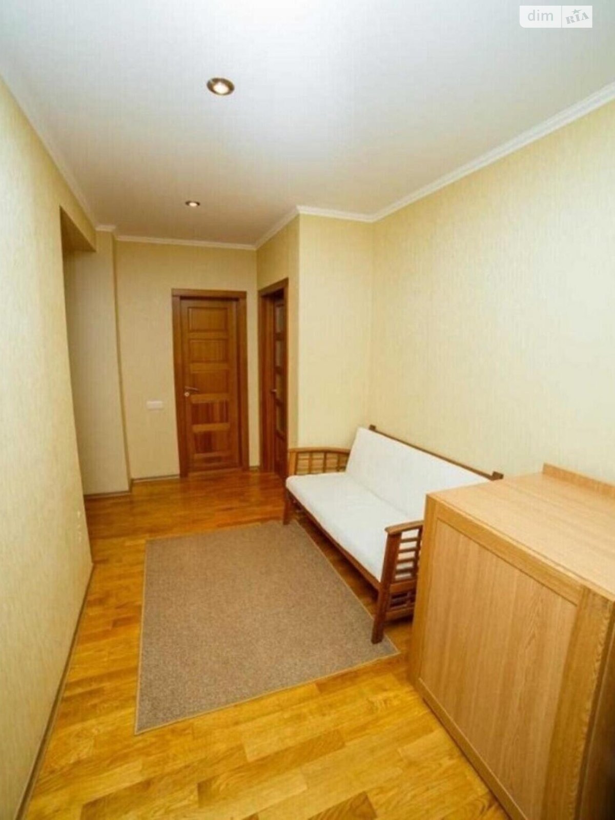 Продаж трикімнатної квартири в Полтаві, на вул. Чорновола Вячеслава, район Київський фото 1 Продаж трикімнатної квартири в Полтаві, на вул. Чорновола Вячеслава, район Київський фото 1