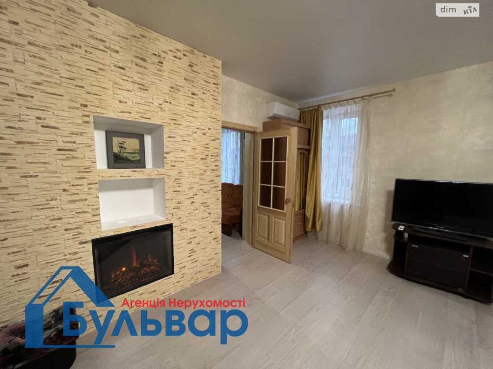 Продаж двокімнатної квартири в Полтаві, на вул. Монастирська 13, район Колонія фото 1 Продаж двокімнатної квартири в Полтаві, на вул. Монастирська 13, район Колонія фото 1