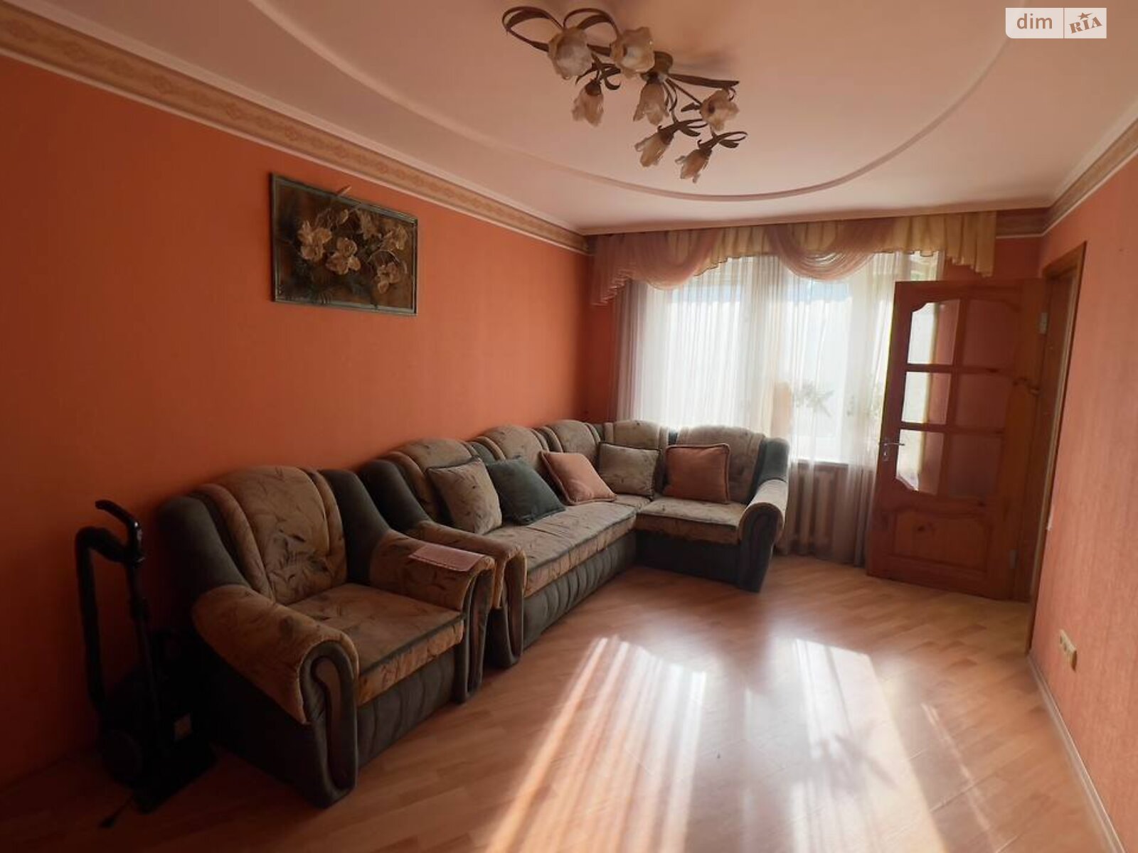 Продажа трехкомнатной квартиры в Полтаве, на пер. Космический 11А, фото 1