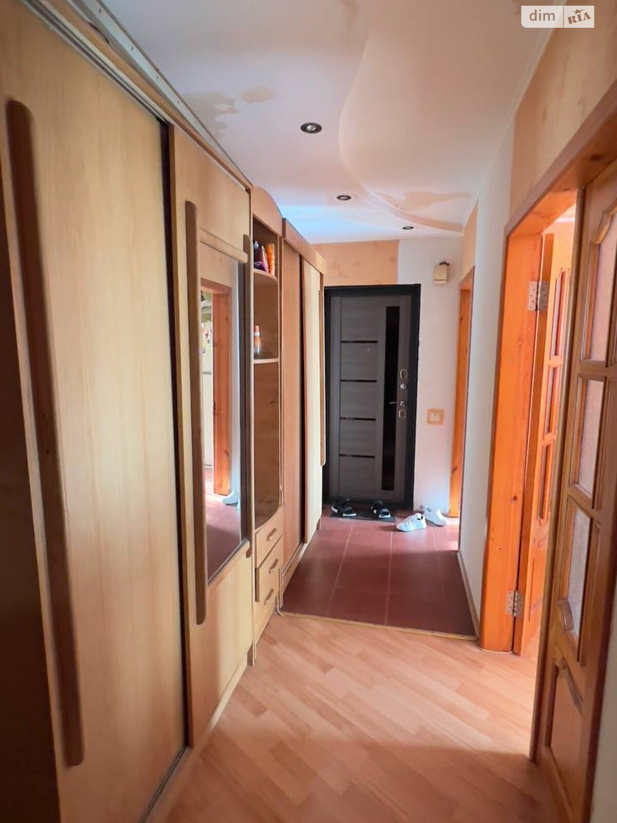 Продажа трехкомнатной квартиры в Полтаве, на пер. Космический 11А, фото 1 Продажа трехкомнатной квартиры в Полтаве, на пер. Космический 11А, фото 1