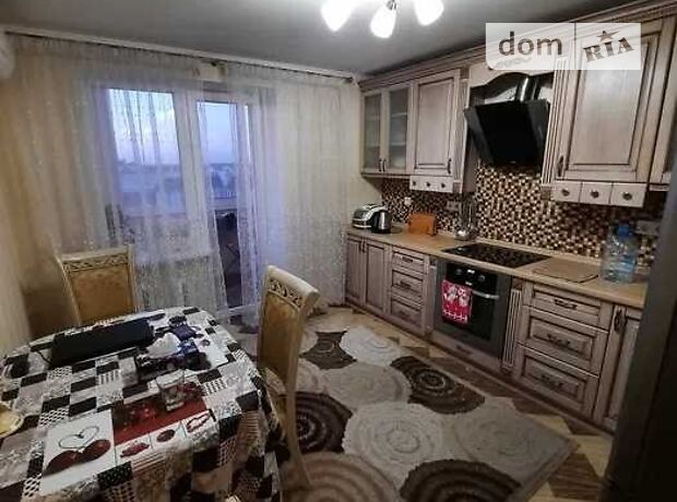Продажа трехкомнатной квартиры в Полтаве, на ул. Бедного Александра 18, район Левада фото 1 Продажа трехкомнатной квартиры в Полтаве, на ул. Бедного Александра 18, район Левада фото 1