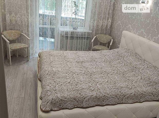 Продажа трехкомнатной квартиры в Полтаве, на ул. Бедного Александра 3, район Левада фото 1 Продажа трехкомнатной квартиры в Полтаве, на ул. Бедного Александра 3, район Левада фото 1