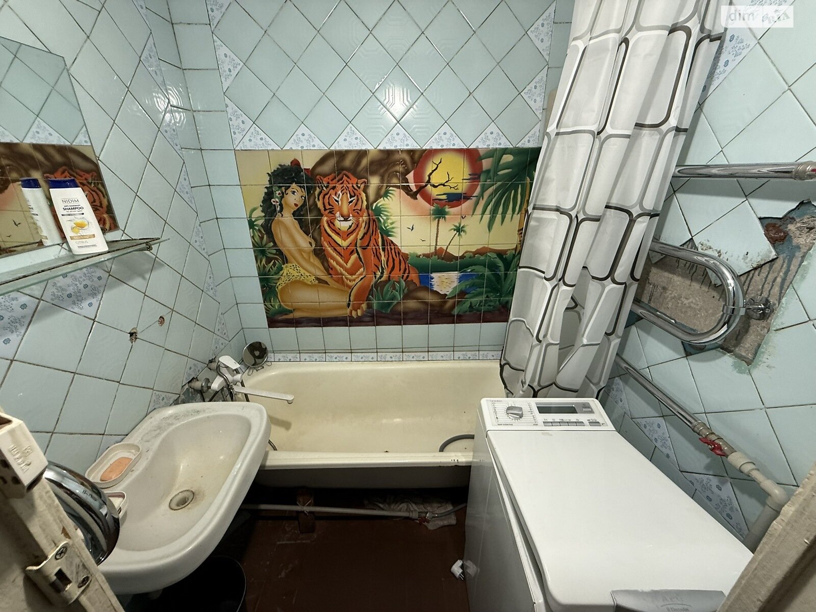 Продаж трикімнатної квартири в Полтаві, на вул. Чураївни 3/2, район Левада фото 1