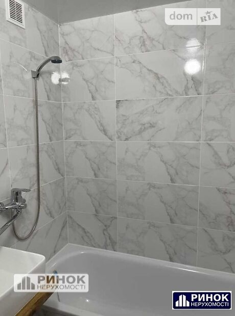 Продажа двухкомнатной квартиры в Полтаве, на ул. Хмельницкого Богдана район Левада фото 1 Продажа двухкомнатной квартиры в Полтаве, на ул. Хмельницкого Богдана район Левада фото 1