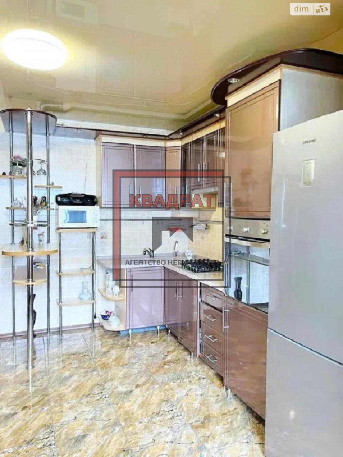 Продажа двухкомнатной квартиры в Полтаве, на бул. Хмельницкого Богдана, район Левада фото 1 Продажа двухкомнатной квартиры в Полтаве, на бул. Хмельницкого Богдана, район Левада фото 1