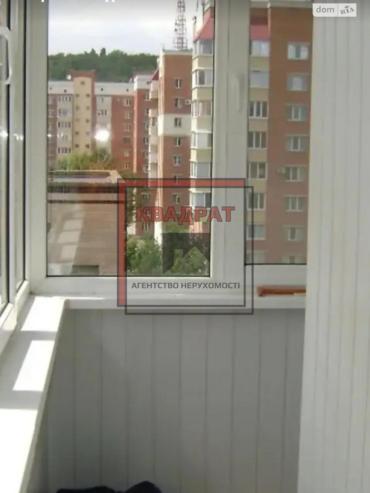 Продажа трехкомнатной квартиры в Полтаве, на ул. Хмельницкого Богдана, район Левада фото 1