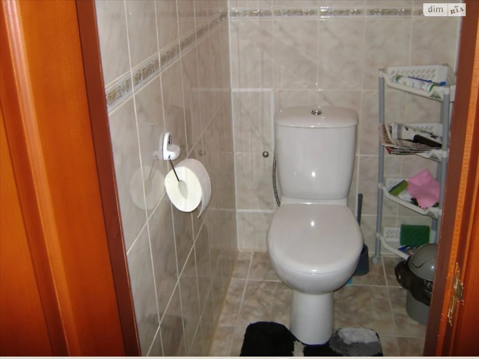 Продажа трехкомнатной квартиры в Полтаве, на ул. Хмельницкого Богдана, район Левада фото 1 Продажа трехкомнатной квартиры в Полтаве, на ул. Хмельницкого Богдана, район Левада фото 1