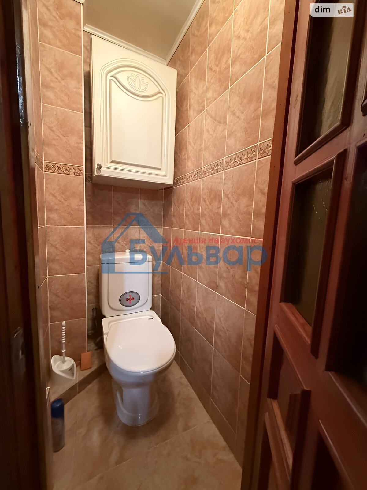 Продаж трикімнатної квартири в Полтаві, на просп. Миру, район Левада фото 1 Продаж трикімнатної квартири в Полтаві, на просп. Миру, район Левада фото 1