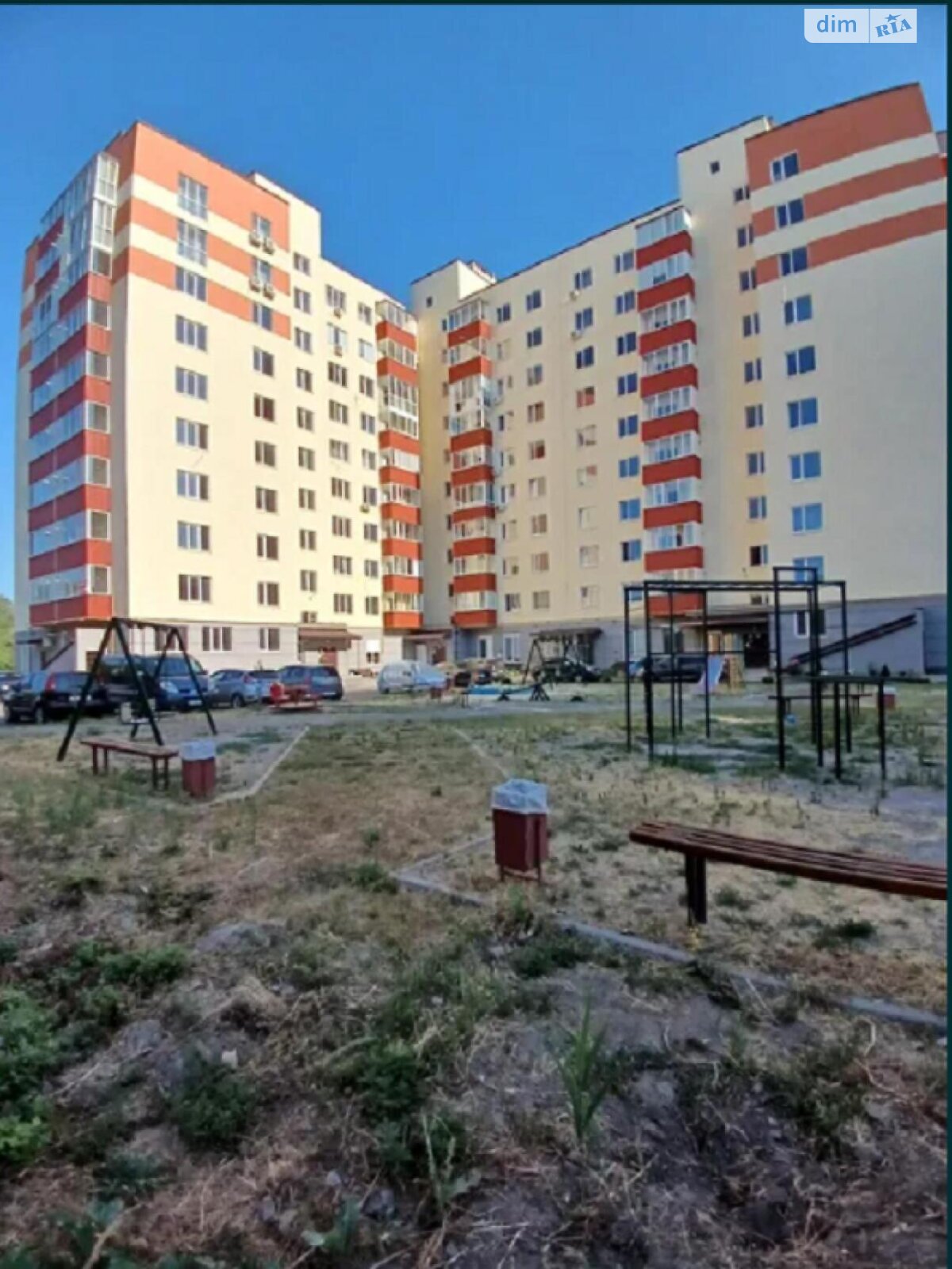 Продаж чотирикімнатної квартири в Полтаві, на просп. Миру, район Левада фото 1 Продаж чотирикімнатної квартири в Полтаві, на просп. Миру, район Левада фото 1