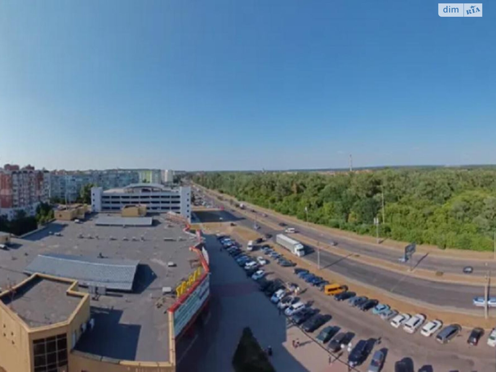 Продаж чотирикімнатної квартири в Полтаві, на просп. Миру, район Левада фото 1 Продаж чотирикімнатної квартири в Полтаві, на просп. Миру, район Левада фото 1
