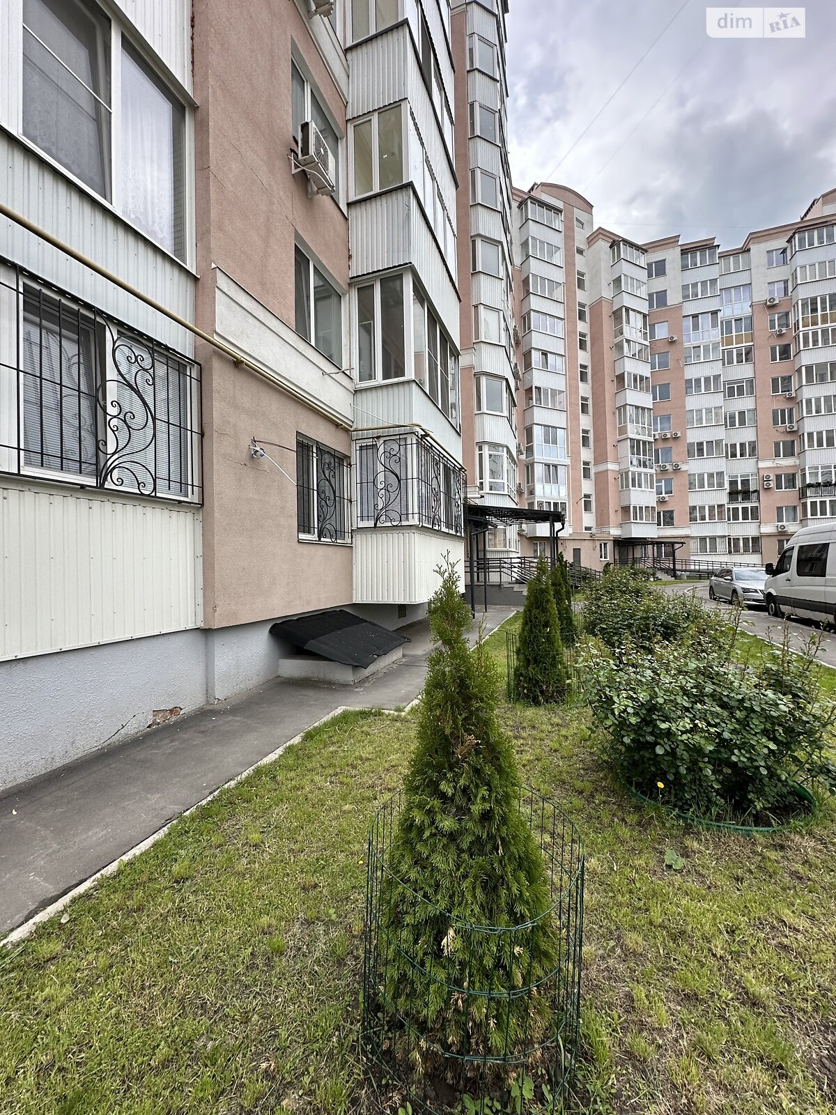 Продажа трехкомнатной квартиры в Полтаве, на ул. Владимира Ивасюка 21, район Левада фото 1 Продажа трехкомнатной квартиры в Полтаве, на ул. Владимира Ивасюка 21, район Левада фото 1