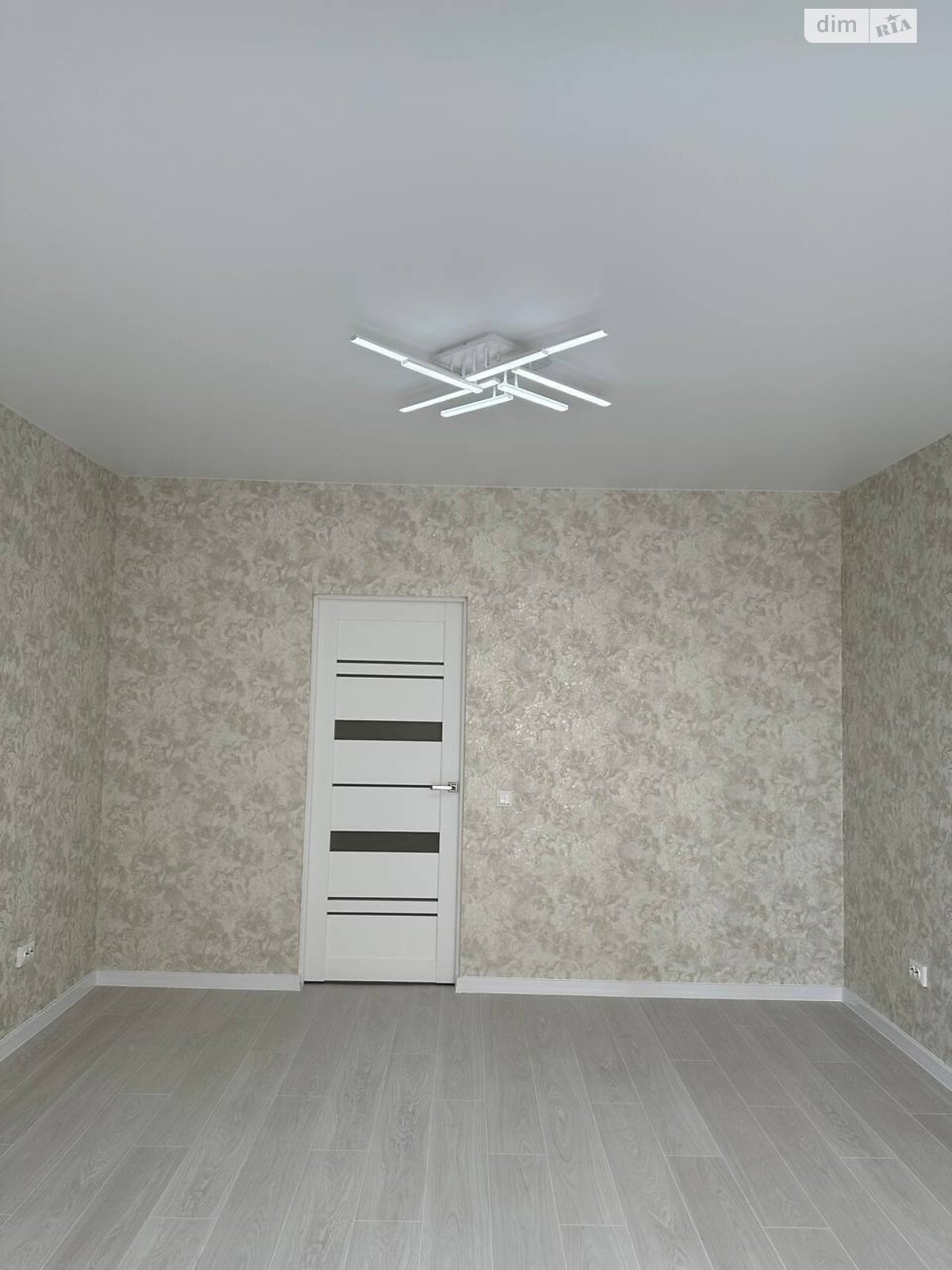 Продажа двухкомнатной квартиры в Полтаве, на ул. Владимира Ивасюка 21, район Левада фото 1 Продажа двухкомнатной квартиры в Полтаве, на ул. Владимира Ивасюка 21, район Левада фото 1