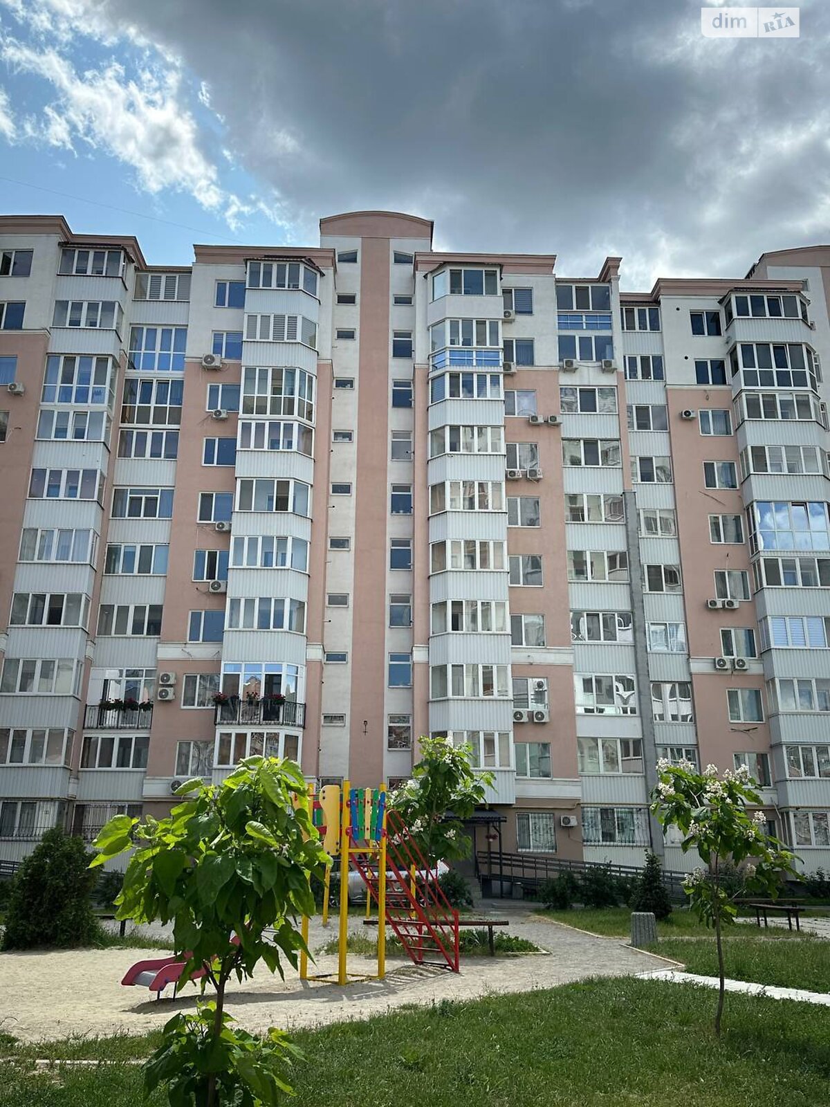 Продажа двухкомнатной квартиры в Полтаве, на ул. Владимира Ивасюка 21, район Левада фото 1 Продажа двухкомнатной квартиры в Полтаве, на ул. Владимира Ивасюка 21, район Левада фото 1