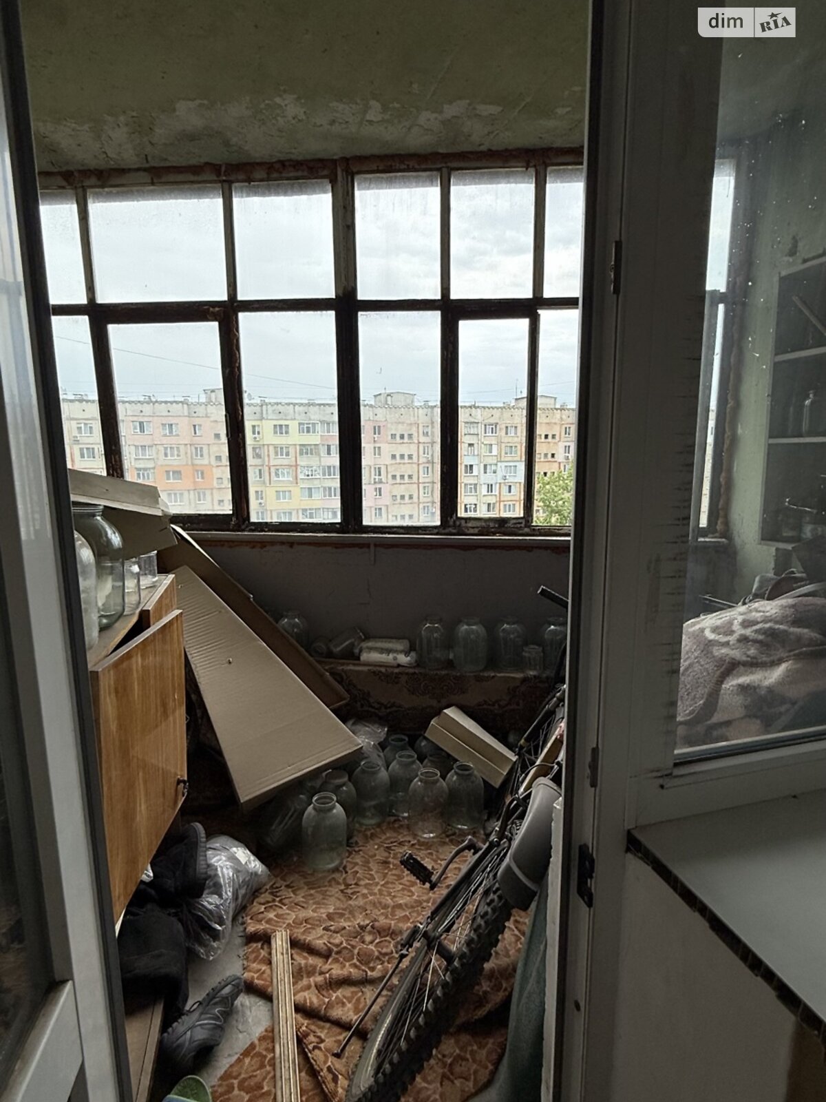 Продаж трикімнатної квартири в Полтаві, на вул. Володимира Івасюка 10, кв. 32, район Левада фото 1 Продаж трикімнатної квартири в Полтаві, на вул. Володимира Івасюка 10, кв. 32, район Левада фото 1