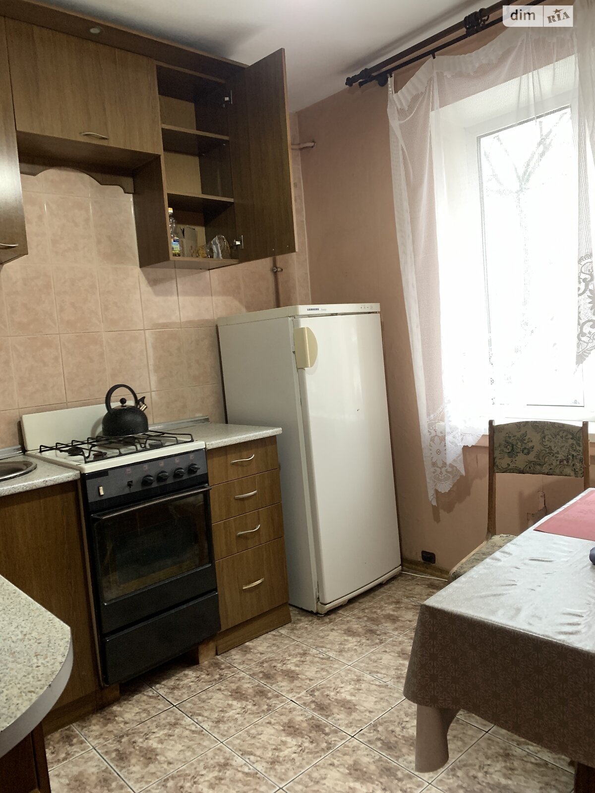 Продажа трехкомнатной квартиры в Полтаве, на ул. Владимира Ивасюка 4, район Левада фото 1