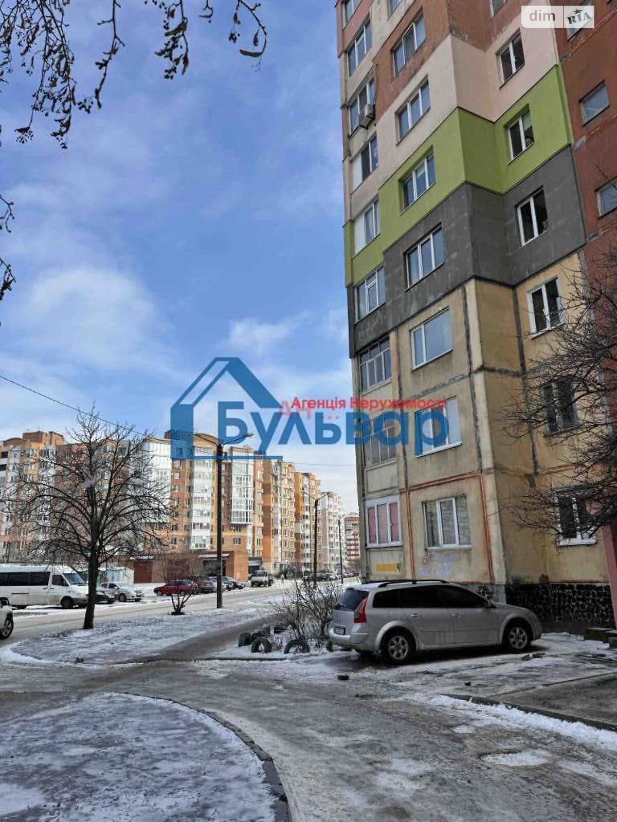 Продажа трехкомнатной квартиры в Полтаве, на ул. Владимира Ивасюка, район Левада фото 1