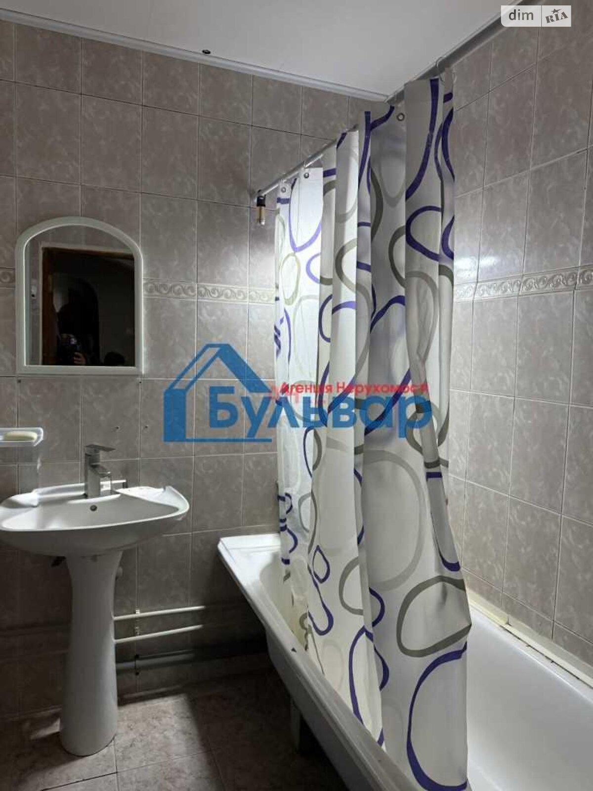 Продажа трехкомнатной квартиры в Полтаве, на ул. Владимира Ивасюка, район Левада фото 1