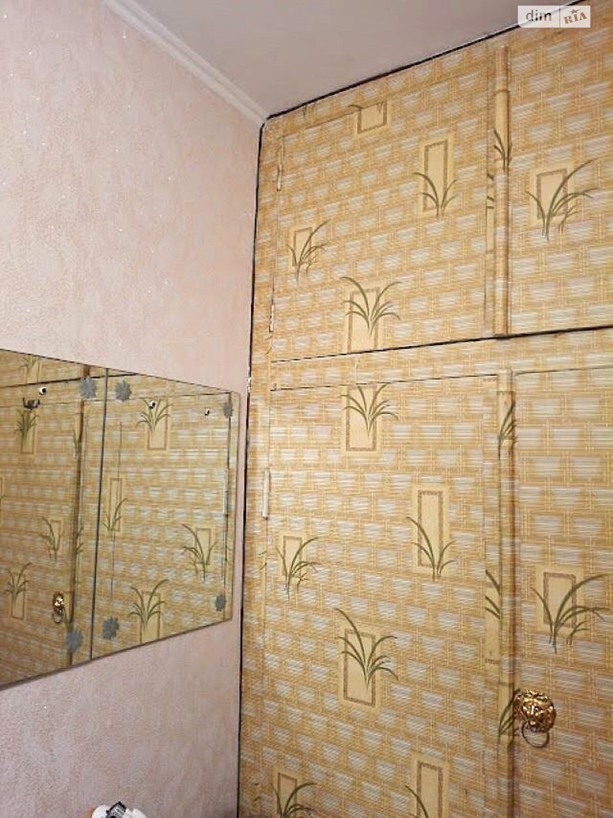 Продаж однокімнатної квартири в Полтаві, на вул. Хмельницького Богдана, район Лівий Поділ фото 1