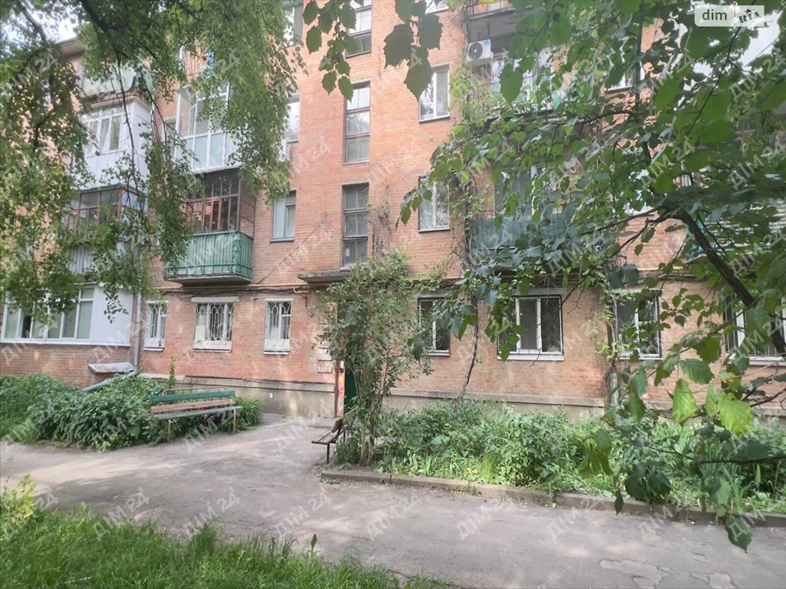 Продаж трикімнатної квартири в Полтаві, на вул. Кукоби Анатолія, район Лівий Поділ фото 1 Продаж трикімнатної квартири в Полтаві, на вул. Кукоби Анатолія, район Лівий Поділ фото 1
