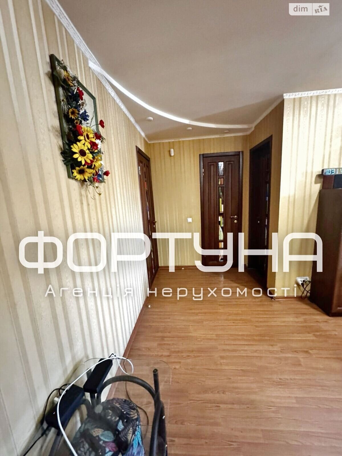 Продаж трикімнатної квартири в Полтаві, на вул. Небесної Сотні, район Лівий Поділ фото 1