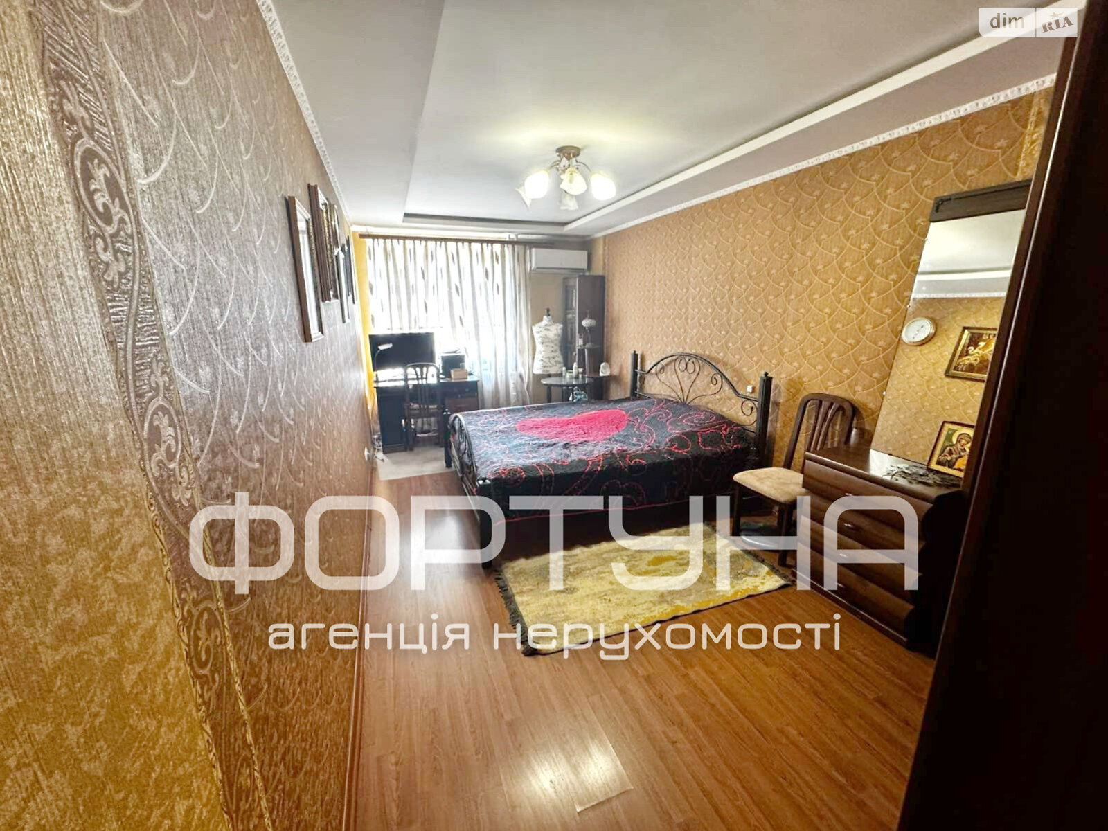 Продаж трикімнатної квартири в Полтаві, на вул. Небесної Сотні, район Лівий Поділ фото 1